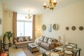 Your Luxurious 2BR Al Reem Escape at Mangrove Place